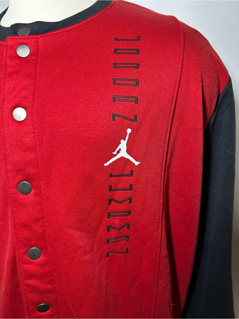 Jordan bold red
